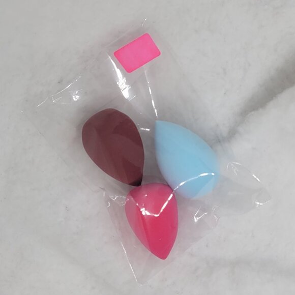 NWOT | 3pc Mini Beauty Blenders - Picture 1 of 1